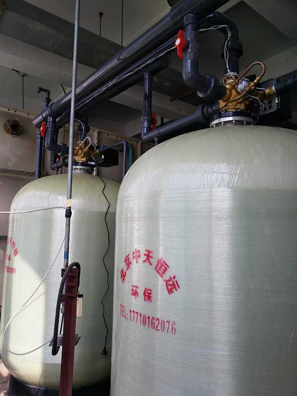 天津某换热站采购35T双罐同时运行全自动水处理设备