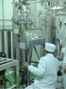 �����Զͻ�ƴ�ͳ����Ĥ���뼼������ҩ��ȡ���뼼��