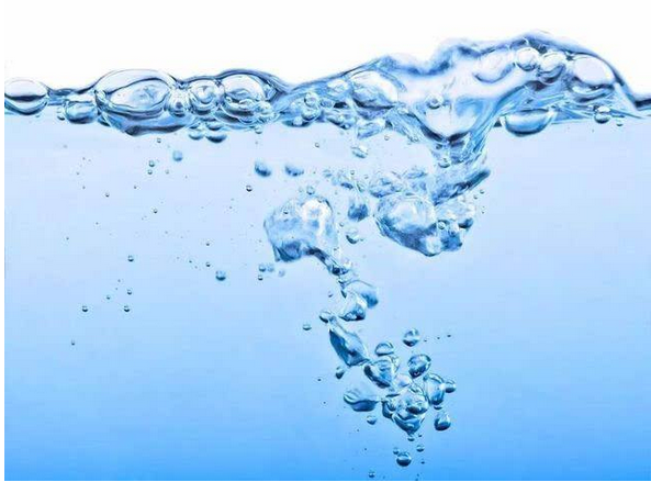 ˮ���������仯��̡������Զ����������ӭ����ˮ����ʽ