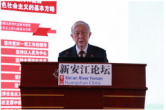 ԭ���һ����ָܾ��ֳ������죺��չ��ɫ���ã�ʵ�ֻ����뾭������