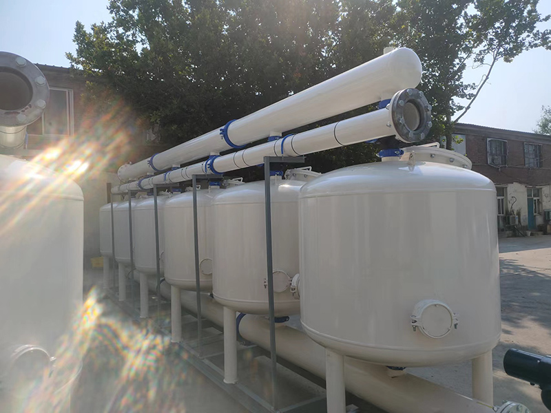 �½������ɹ��๦������װ�á���ҩװ�ù��̰���