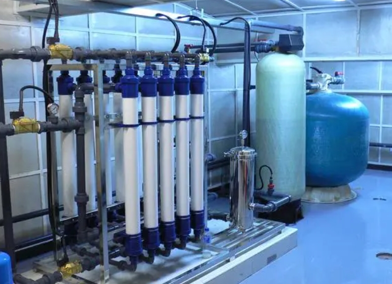 ����͸�豸